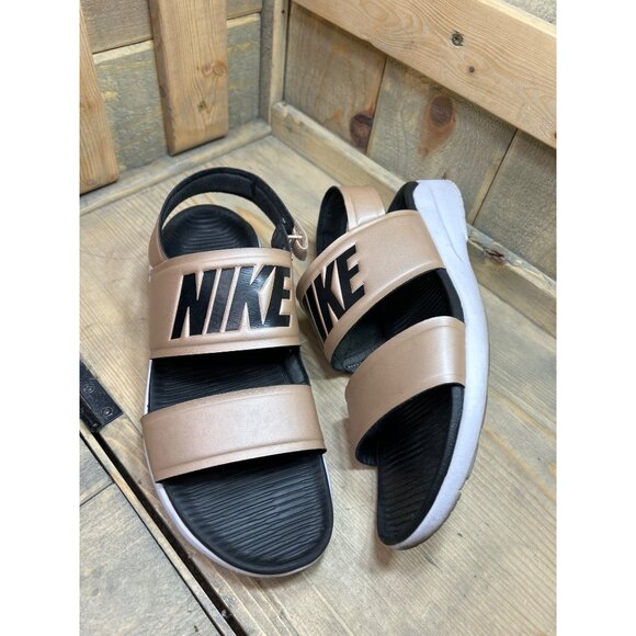 US9 Nike Womens Tanjun Ankle Strap Slingback Sandal 882694-200 Golden Beige - Picture 4 of 7